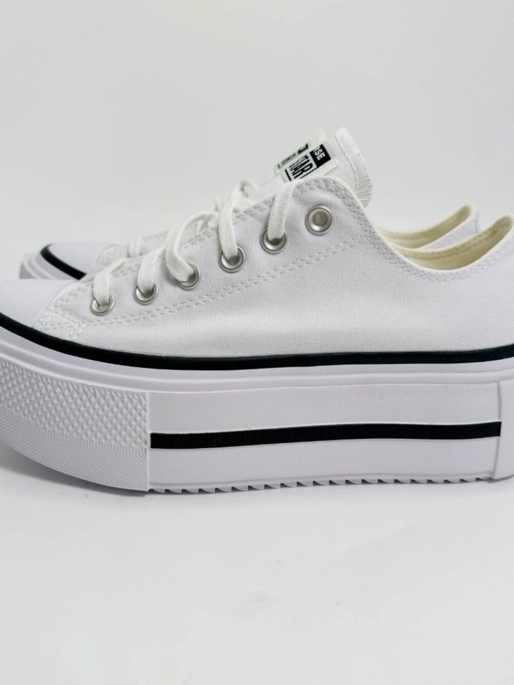 Converse Chuck Taylor All Star Lift Double Stack Platform White Size 8 NWOB - Picture 3 of 9